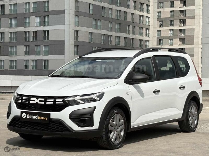 ÜSTAD MOTORS DACİA JOGGER EXPRESSİON HATASIZ 7 KOLTUK OTOMOBİL