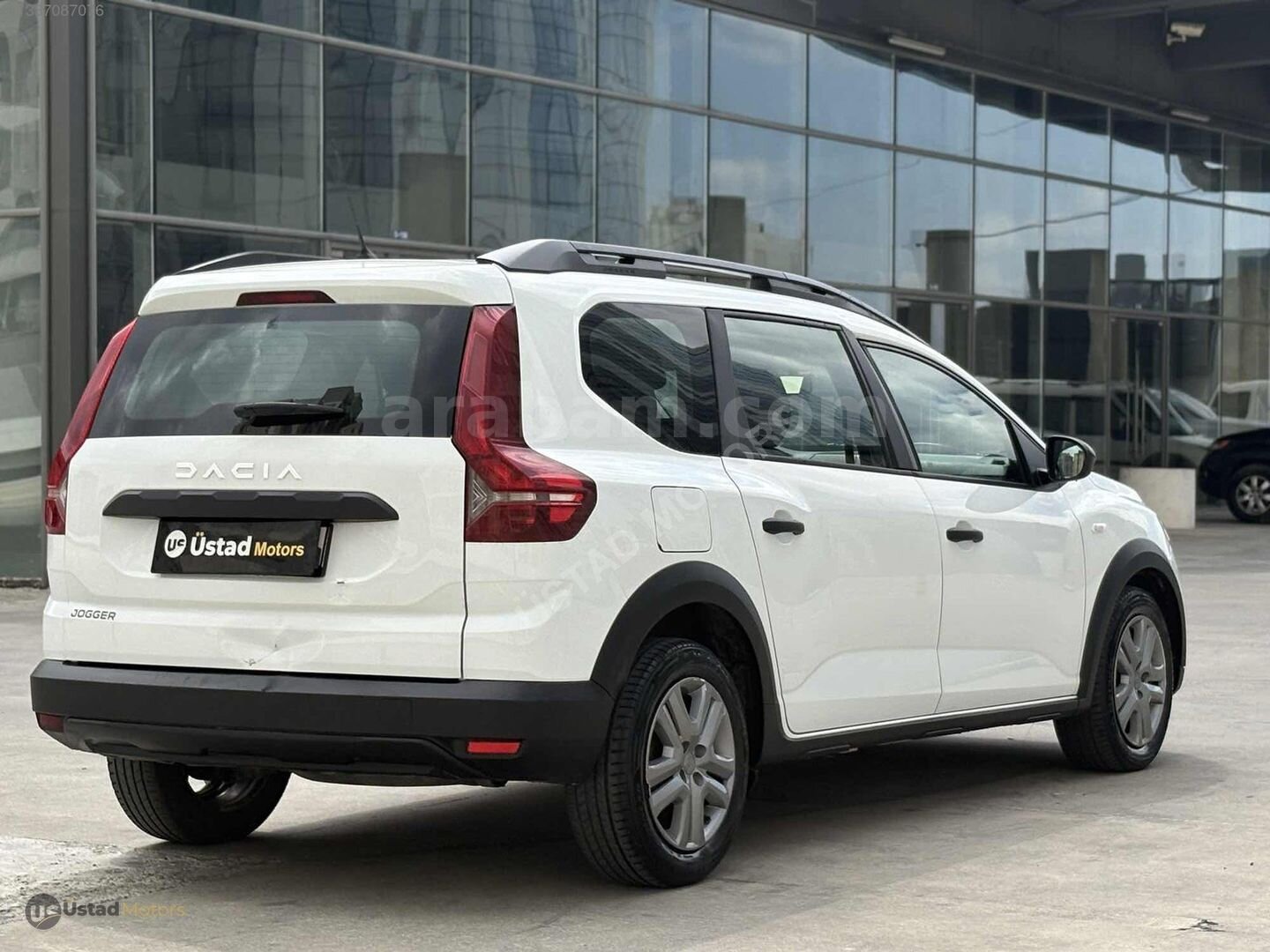 ÜSTAD MOTORS DACİA JOGGER EXPRESSİON HATASIZ 7 KOLTUK OTOMOBİL 7