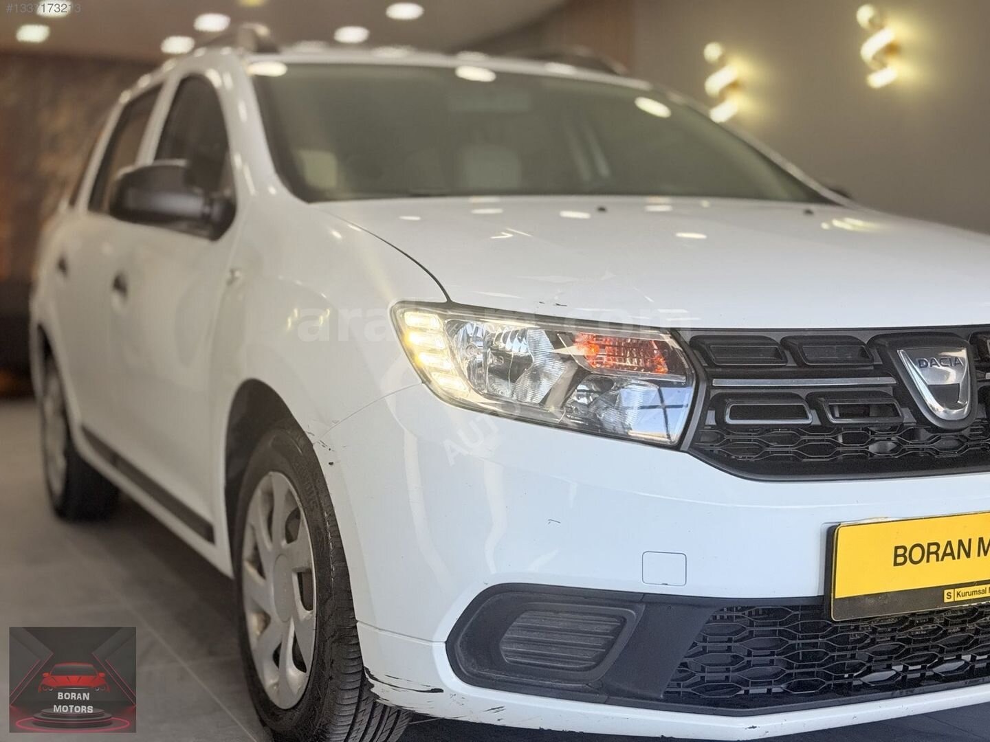 OTOMOBİL RUHSAT 80.000 KM HATASIZ LOGAN 4