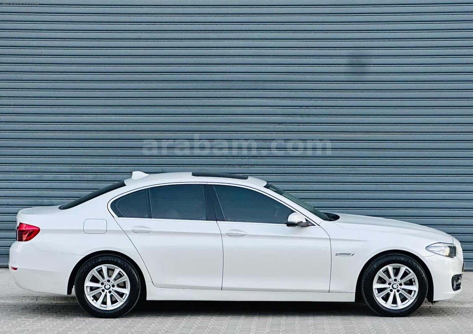 Galeriden BMW 5 Serisi 520i Premium 2015 Model Çanakkale 122.600 km Beyaz 4