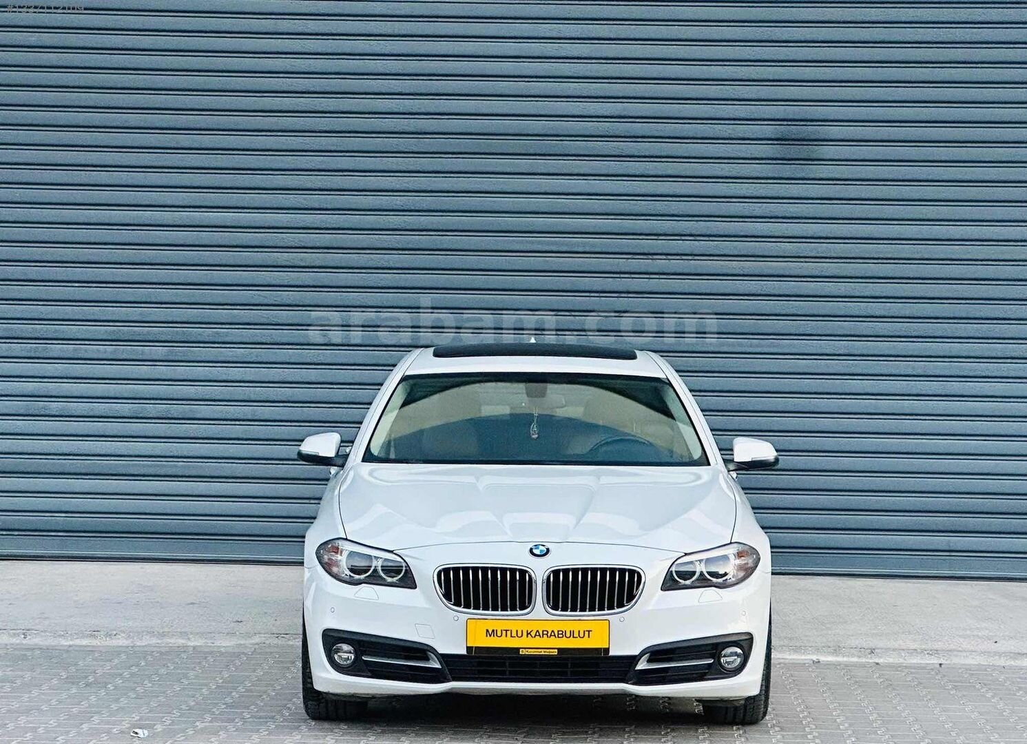 Galeriden BMW 5 Serisi 520i Premium 2015 Model Çanakkale 122.600 km Beyaz 2