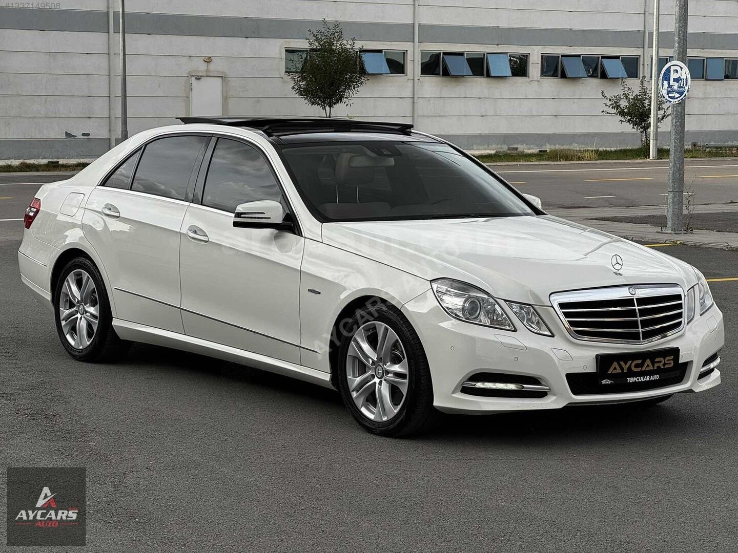 Galeriden Mercedes - Benz E 350 CDI Premium 2011 Model Sivas 340.000 km Beyaz 1
