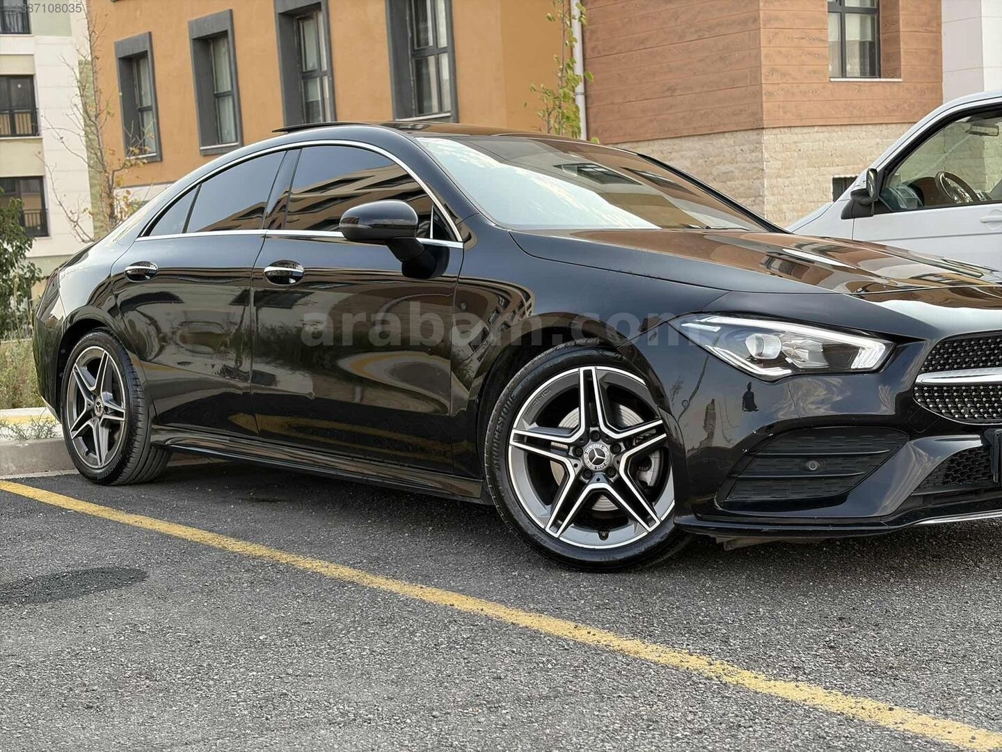 Galeriden Mercedes - Benz CLA 200 AMG+ 4Matic 2022 Model Hatay 52.000 km Siyah 6