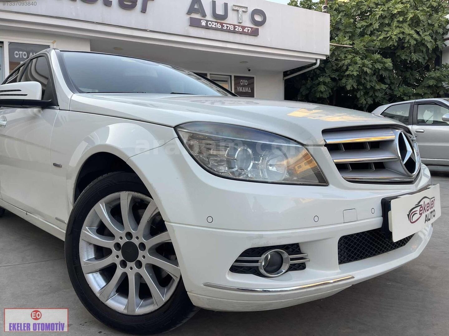 Galeriden Mercedes - Benz C 180 Kompressor BlueEfficiency Avantgarde 2011 Model İstanbul 143.500 km Beyaz 3