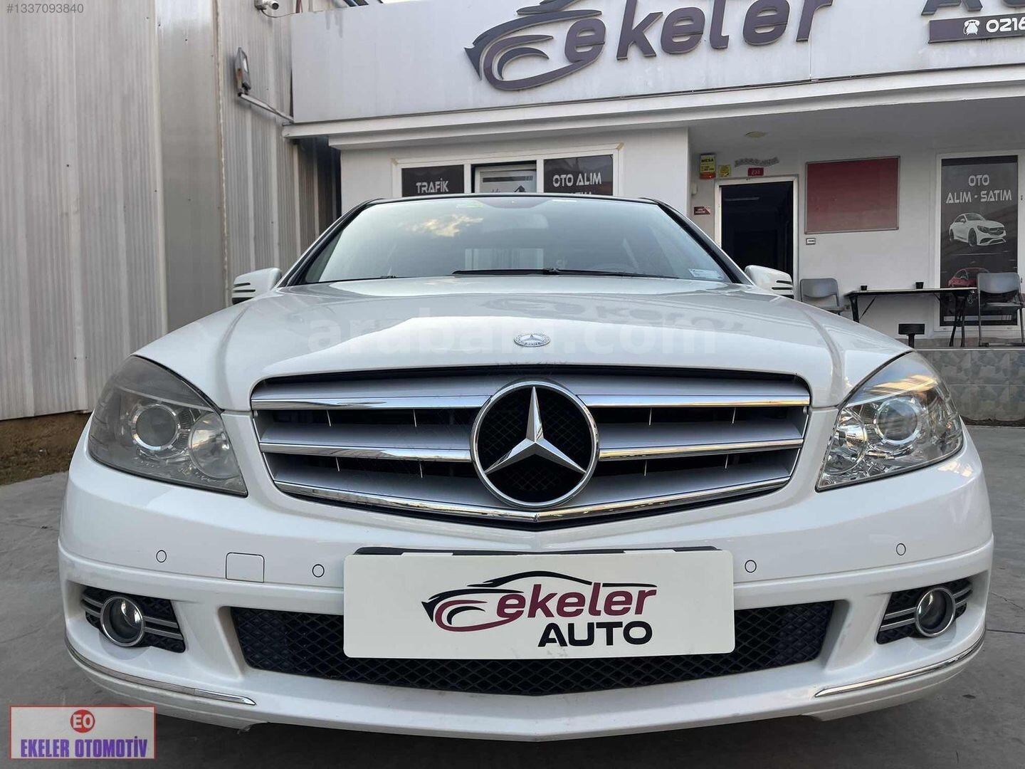 Galeriden Mercedes - Benz C 180 Kompressor BlueEfficiency Avantgarde 2011 Model İstanbul 143.500 km Beyaz 5