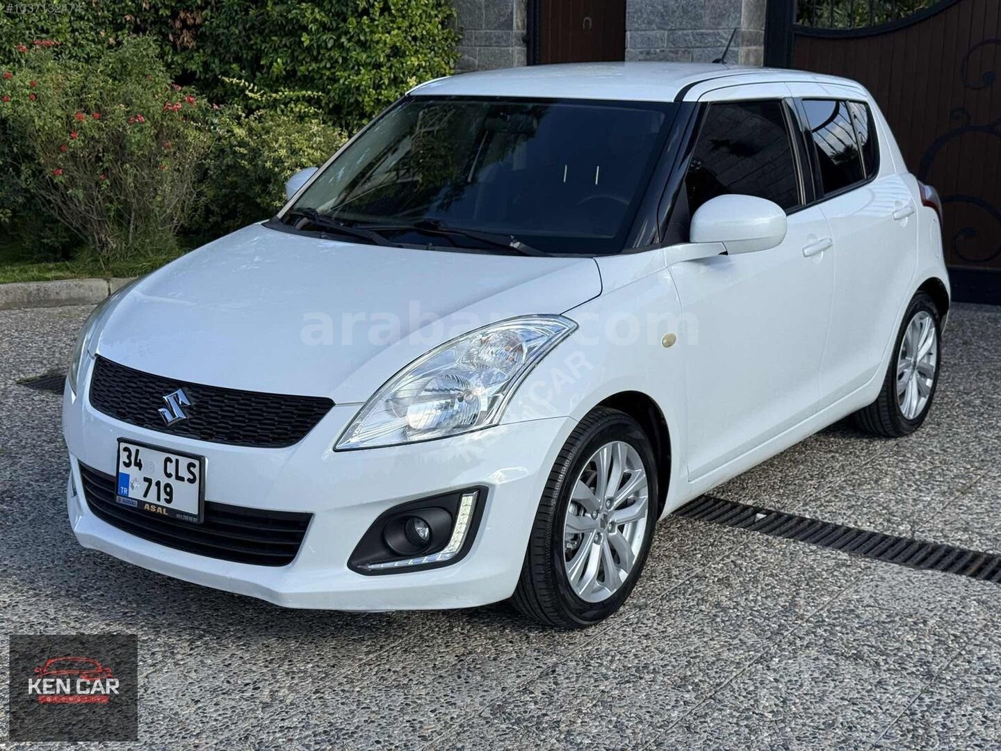HATASIZ BOYASIZ TRAMERSİZ BAKIMLI DÜŞÜK KM OTOMATİK SUZUKİ SWİFT 1