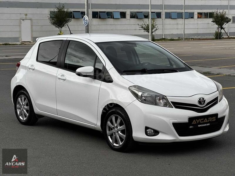 Galeriden Toyota Yaris 1.33 Style 2014 Model Sivas 55.000 km Beyaz