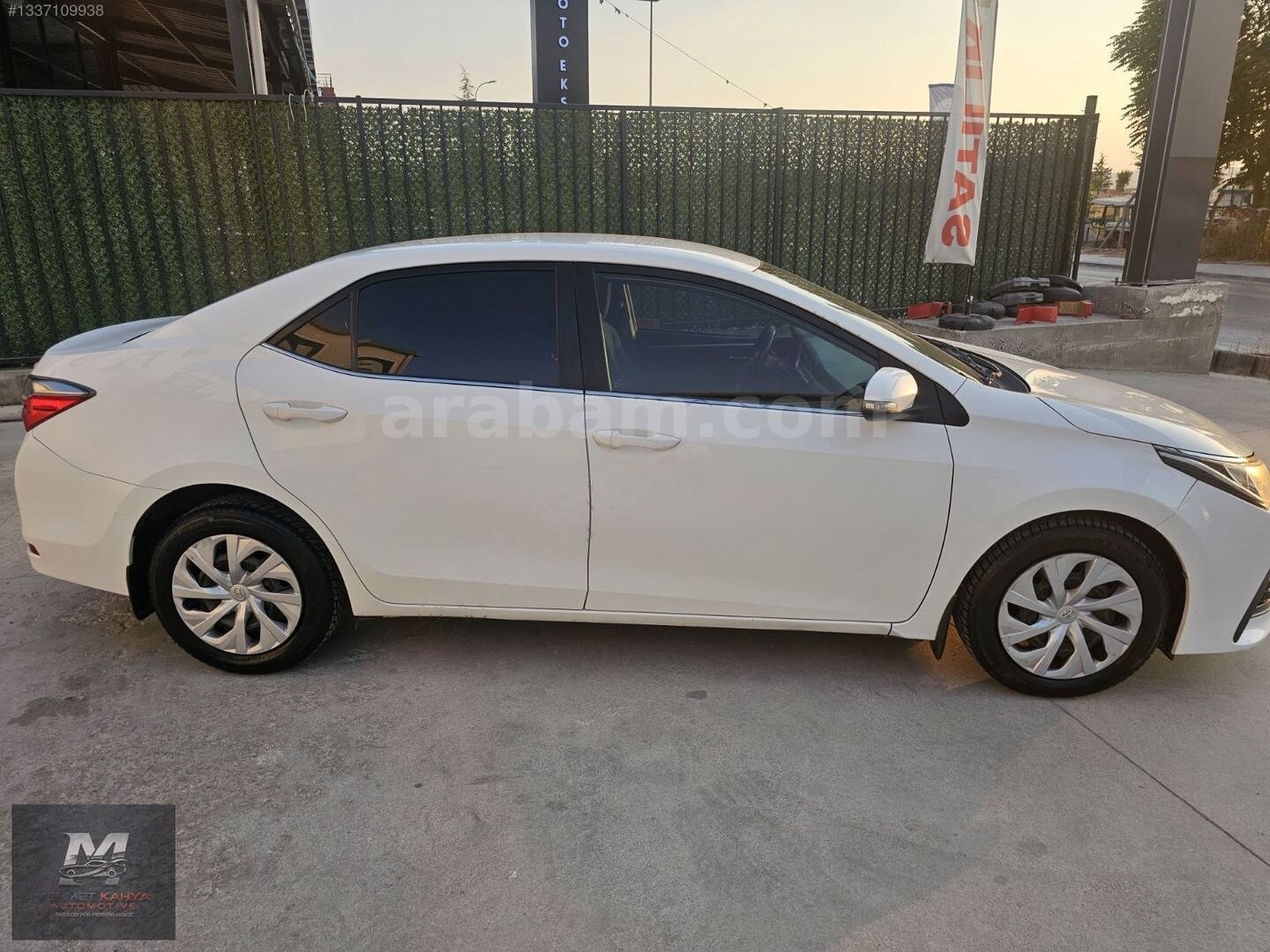 Galeriden Toyota Corolla 1.4 D-4D Touch 2016 Model Eskişehir 187.000 km Beyaz 4