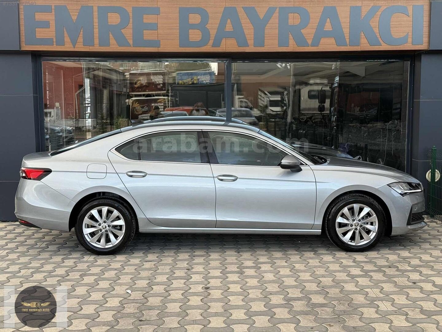 Galeriden Skoda SuperB 1.5 TSI Hybrid Premium 2024 Model Konya 6.010 km Gri 5