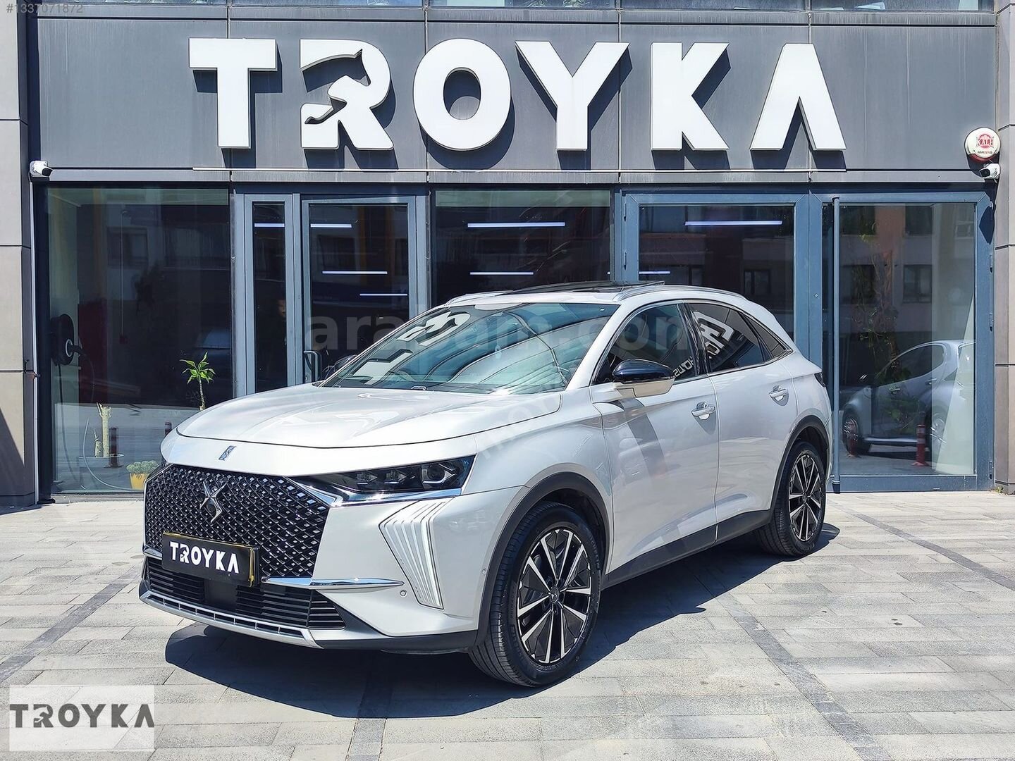 TROYKA'DAN 2024 DS 7 1.5 BLUEHDI OPERA OTOMATİK VİTES 1