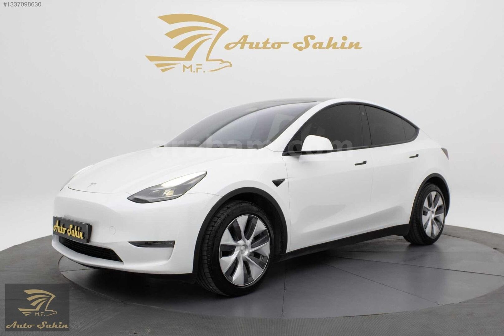 Galeriden Tesla Model Y Long Range AWD 2023 Model Konya 70.000 km Beyaz 1