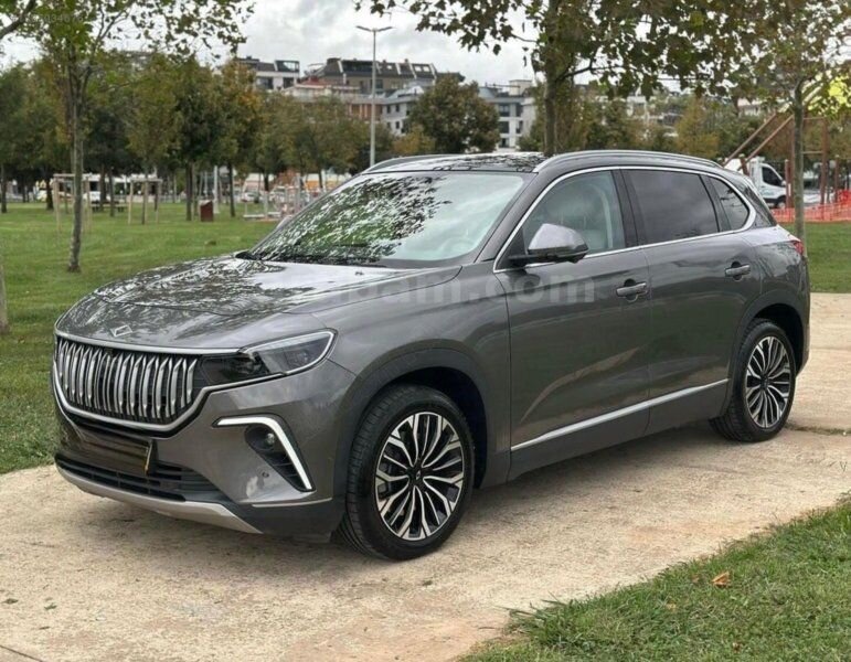 2023 MODEL TOGG T10XV2 STANDART MENZİL HATASIZ BOYASIZ TRAMERSİZ 1