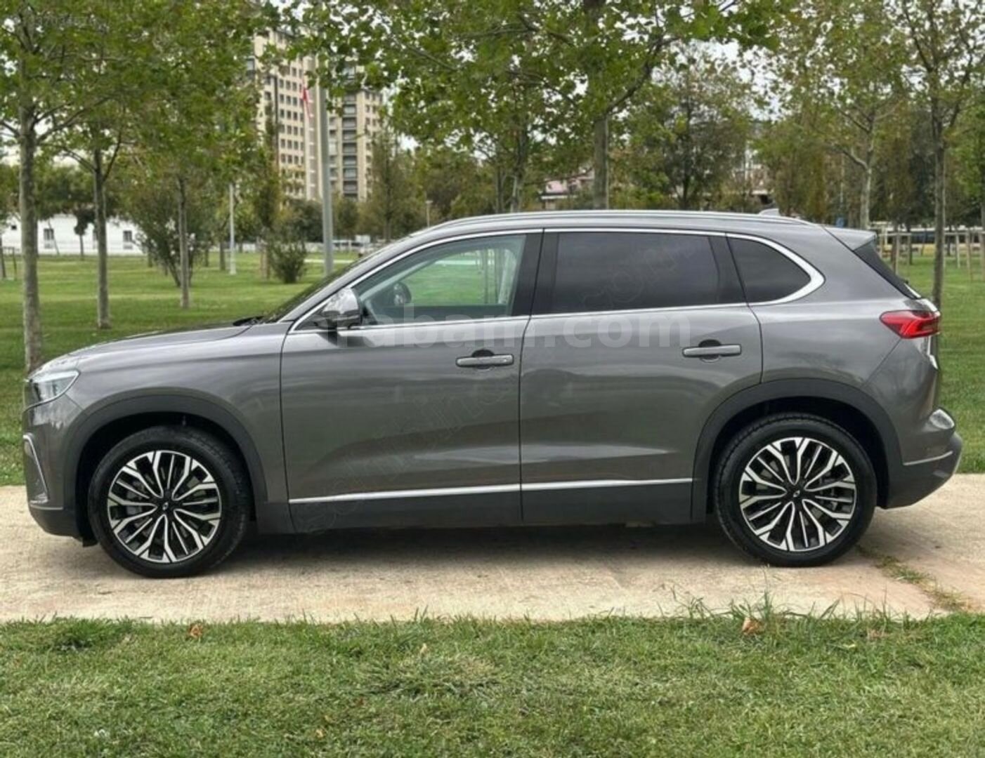 2023 MODEL TOGG T10XV2 STANDART MENZİL HATASIZ BOYASIZ TRAMERSİZ 6