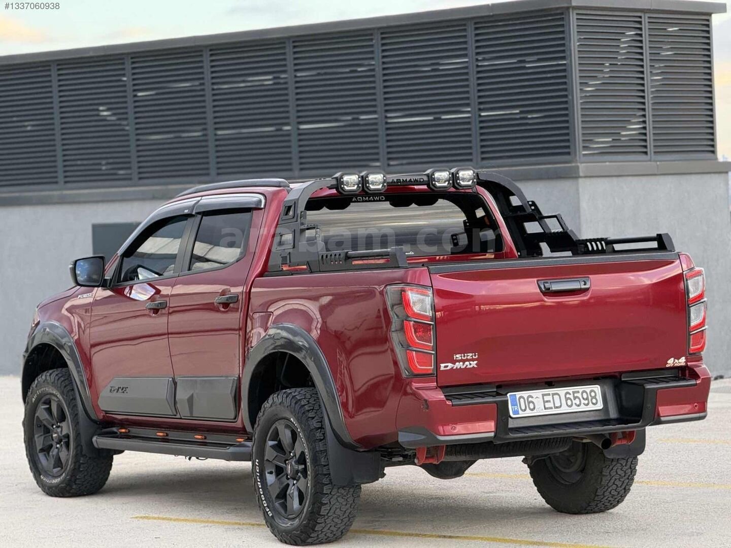 GÜNGÖR OTO | 2025 D-MAX V-CROSS 4x4 37.000km BOYASIZ EKSTRALI 6