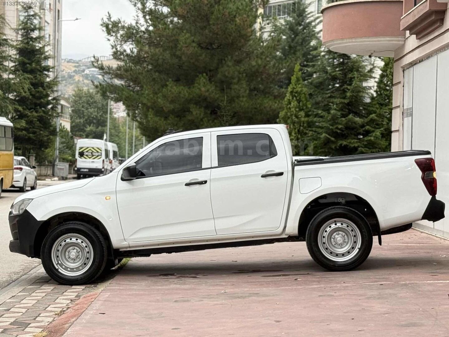 2023*ISUZU*D-MAX*4X4*SERVİS BAKIMLI*61.ooo KM*100/20 TAM FATURA* 4