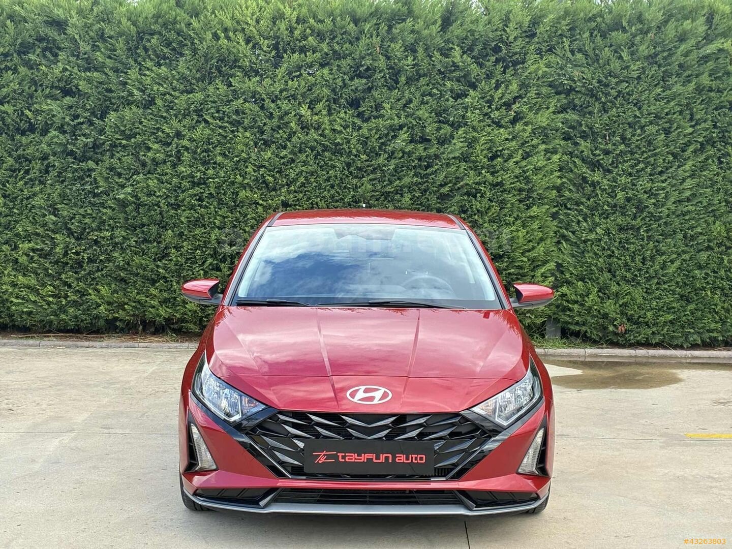 Galeriden Hyundai i20 1.0 T-GDI Jump 2026 Model Sakarya 14.000 km Kırmızı 3