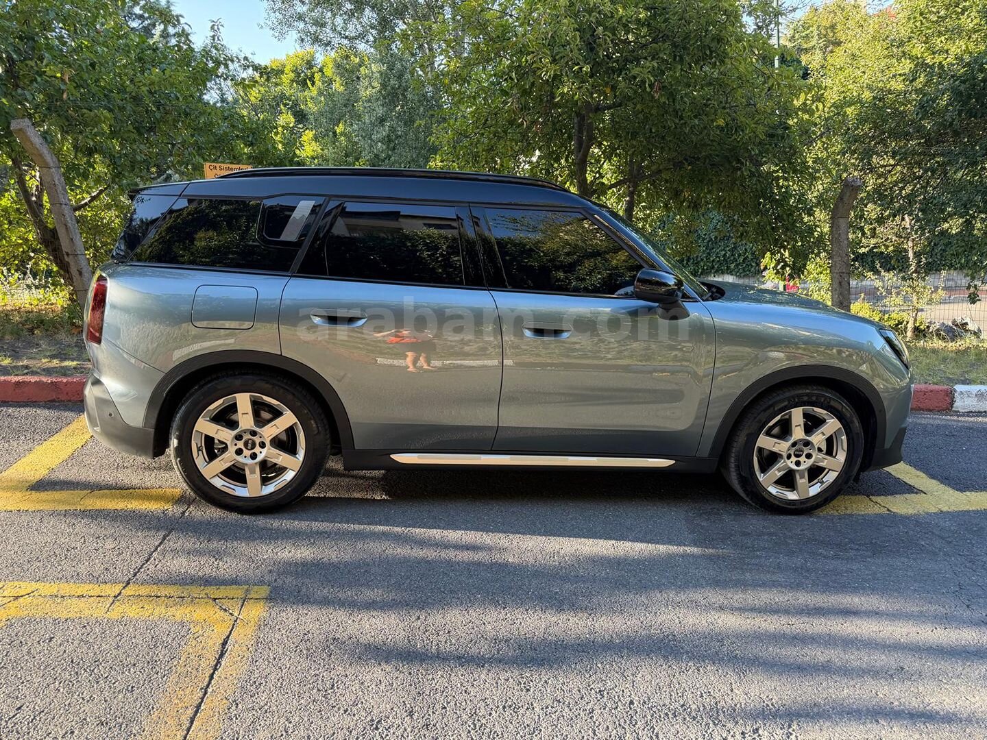 Sahibinden Hatasız Mini Countryman E Favoured 2025 Model Düşük KM 6