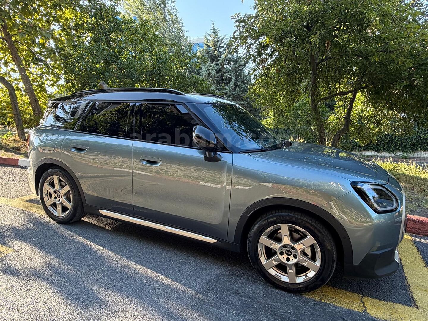 Sahibinden Hatasız Mini Countryman E Favoured 2025 Model Düşük KM 5