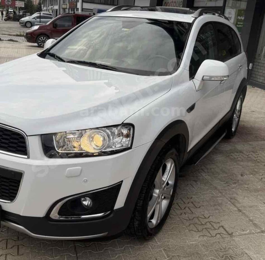 Sahibinden Chevrolet Captiva 2.0 D LTZ 2013 Model 106000km Beyaz 3