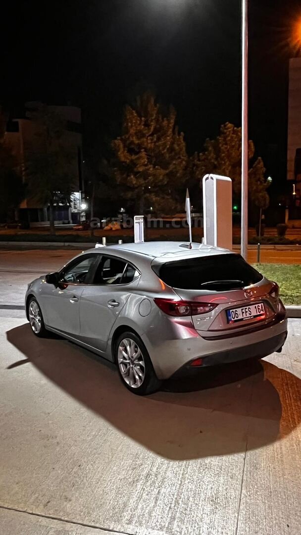Sahibinden Mazda 3 1.5 SkyActive-G Power 2015 Model 5