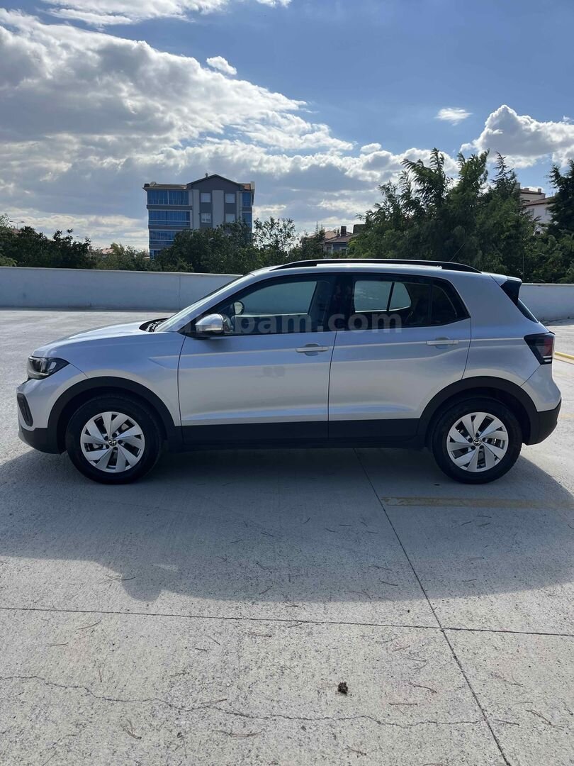 Galeriden Volkswagen T-Cross 1.0 TSI Life 2025 Model Ankara 18.998 km Gri (metalik) 6