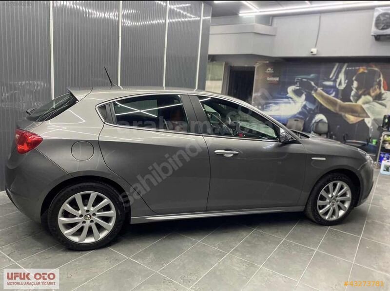UFUK OTO'DAN 2011 ALFA ROMEO GİULİETTA 1.4 TB DİSTİNCTİVE 170 HP 6