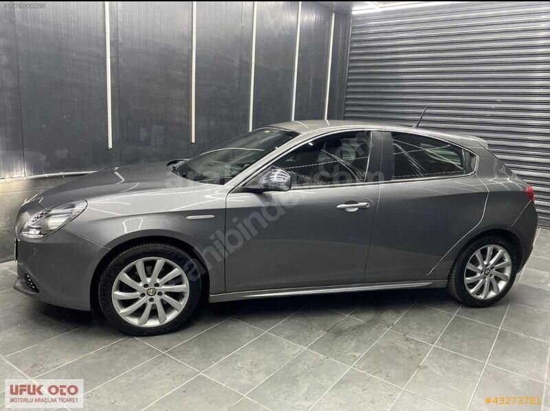 UFUK OTO'DAN 2011 ALFA ROMEO GİULİETTA 1.4 TB DİSTİNCTİVE 170 HP 7