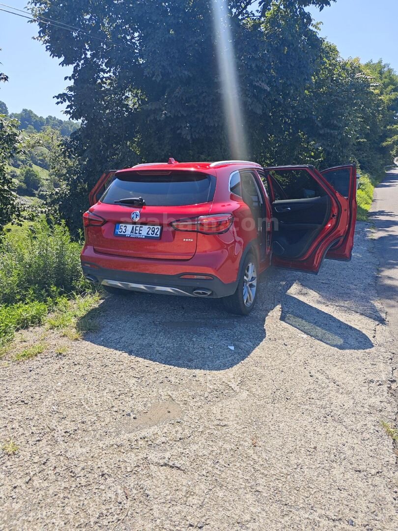 Sahibinden MG HS 1.5 T-GDI Luxury 2024 Model İstanbul 7