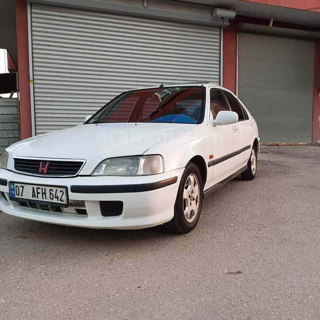 Galeriden Honda Civic 1.6 LS 1998 Model Adana 417.500 km Beyaz 5