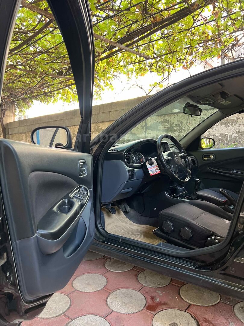 Sahibinden Nissan Almera 1.5 Tekna 2007 Model Batman 313.000 km Siyah 7
