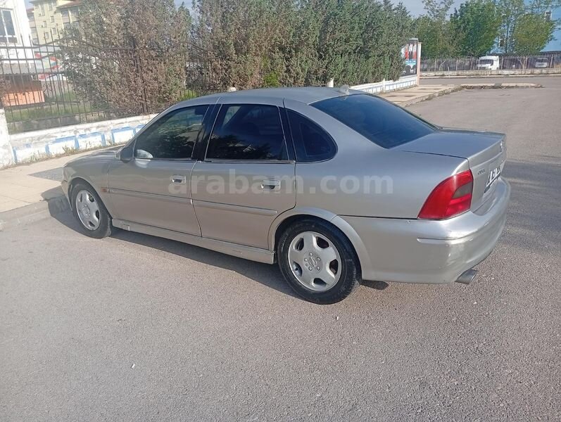 Sahibinden Opel Vectra 2.0 CDX 2000 Model Aksaray 276.000 km Gri (Gümüş)