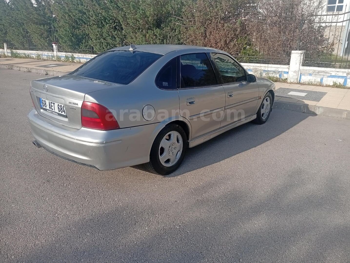 Sahibinden Opel Vectra 2.0 CDX 2000 Model Aksaray 276.000 km Gri (Gümüş) 2