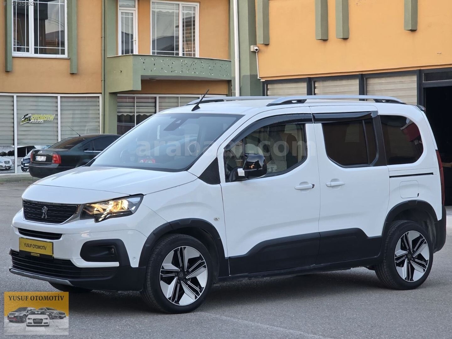 Galeriden Peugeot Rifter 1.5 BlueHDI Allure 2020 Model Van 45.000 km Beyaz 2