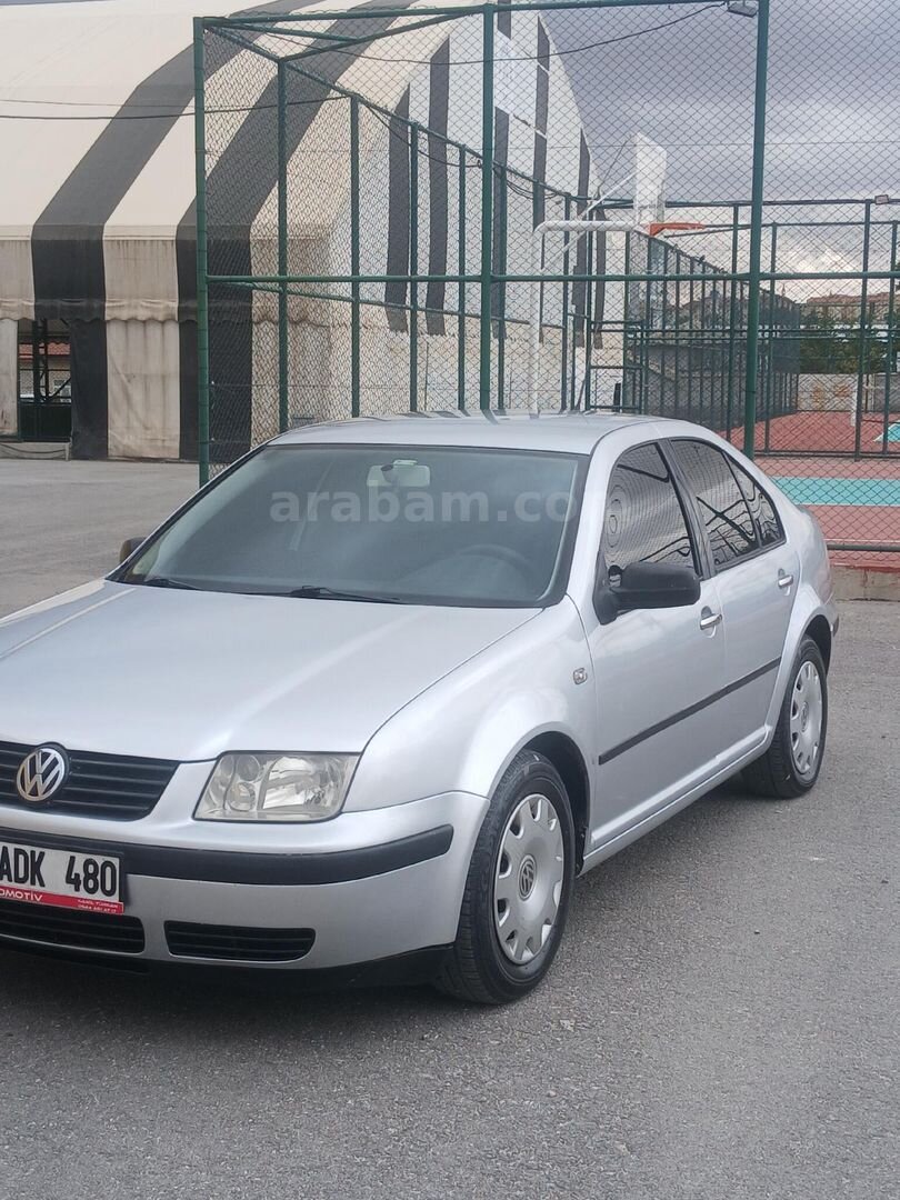 Galeriden Volkswagen Bora 1.6 Trendline 2001 Model Konya 268.000 km Gri (Gümüş) 2