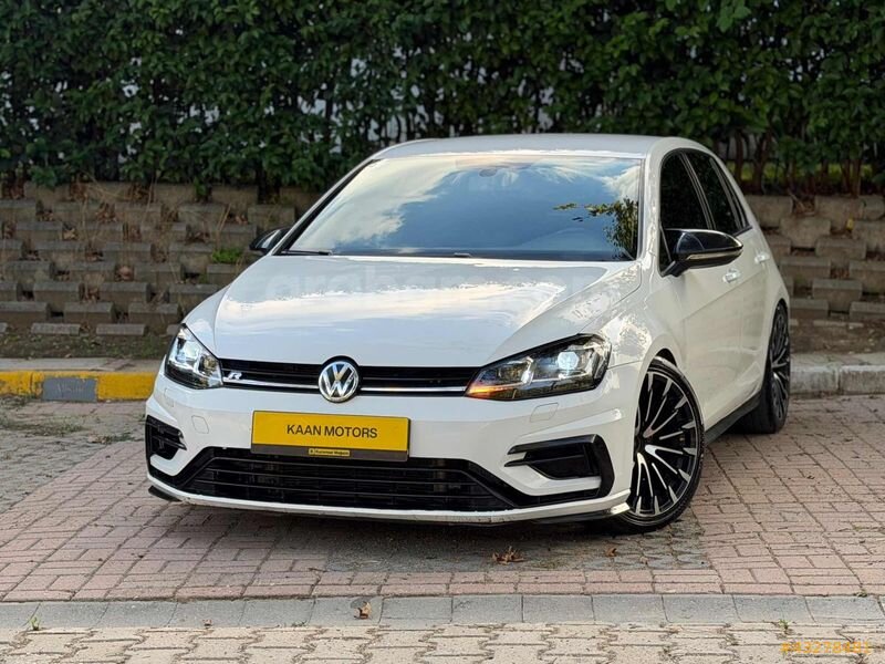 Galeriden Volkswagen Golf 1.2 TSi Comfortline 2015 Model İstanbul 169.000 km Beyaz 1