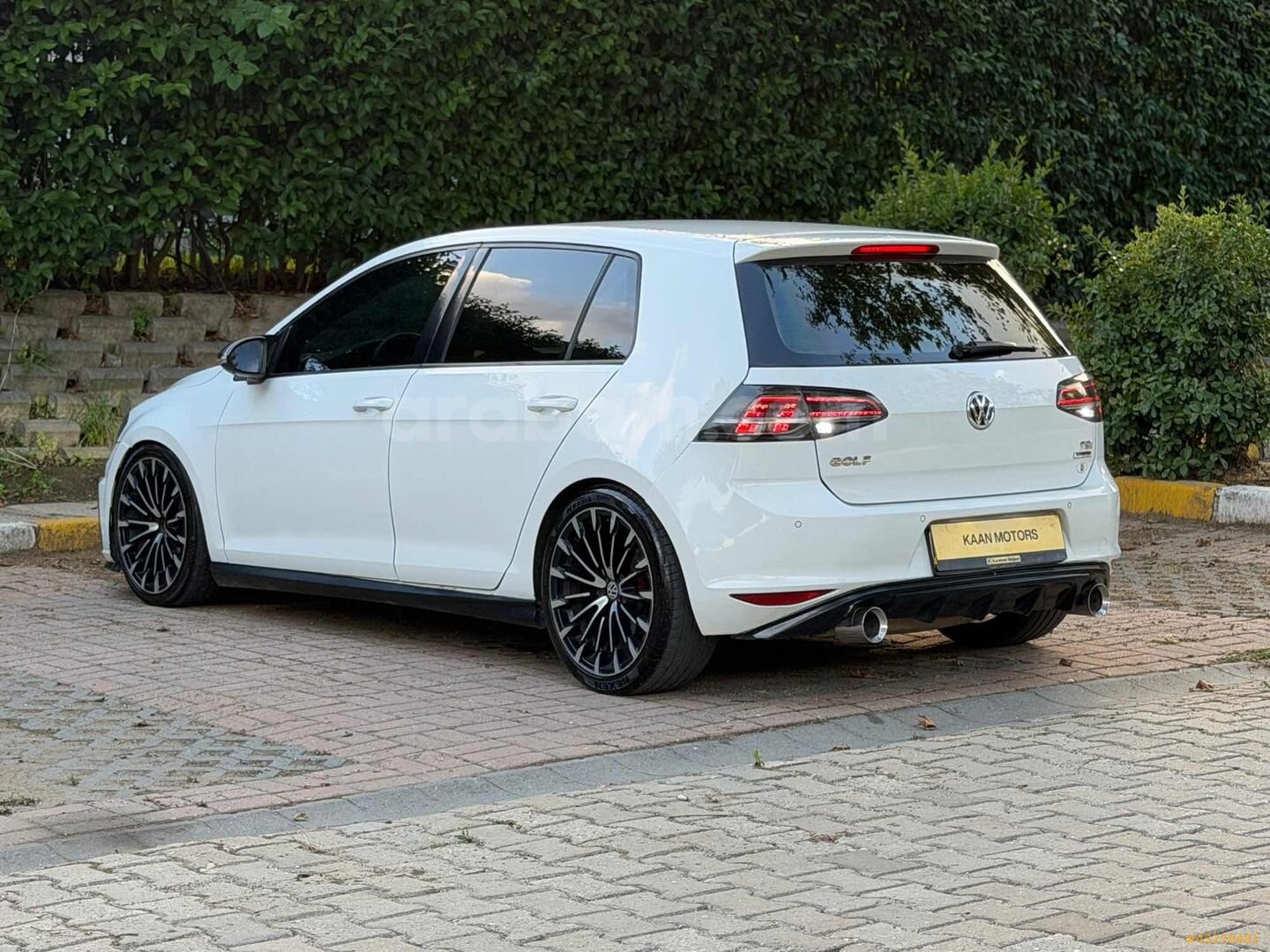 Galeriden Volkswagen Golf 1.2 TSi Comfortline 2015 Model İstanbul 169.000 km Beyaz 7