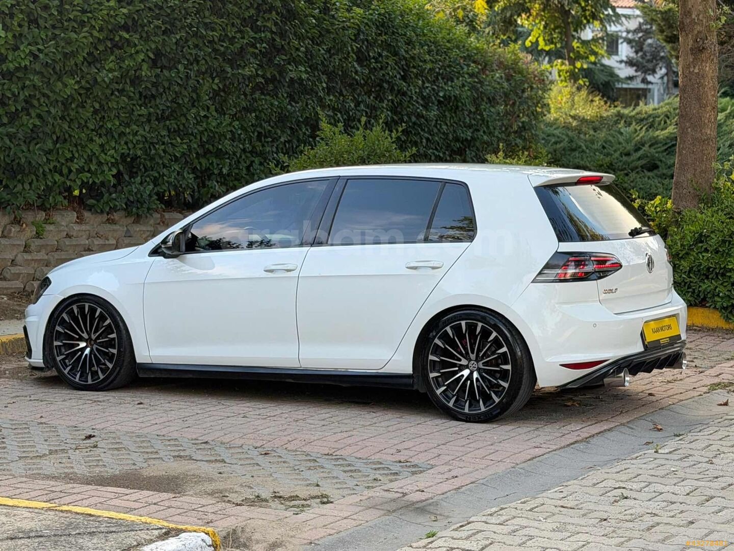 Galeriden Volkswagen Golf 1.2 TSi Comfortline 2015 Model İstanbul 169.000 km Beyaz 6