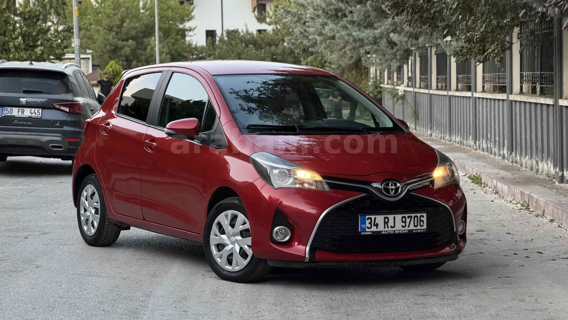 Galeriden Toyota Yaris 1.33 Style 2016 Model Ankara 113.000 km Kırmızı 2
