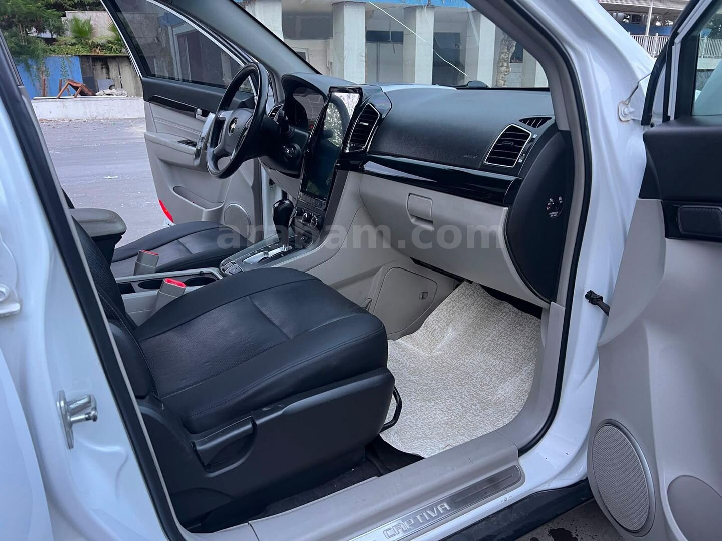 Sahibinden Chevrolet Captiva 2.0 D LTZ 2013 Model Beyaz 7