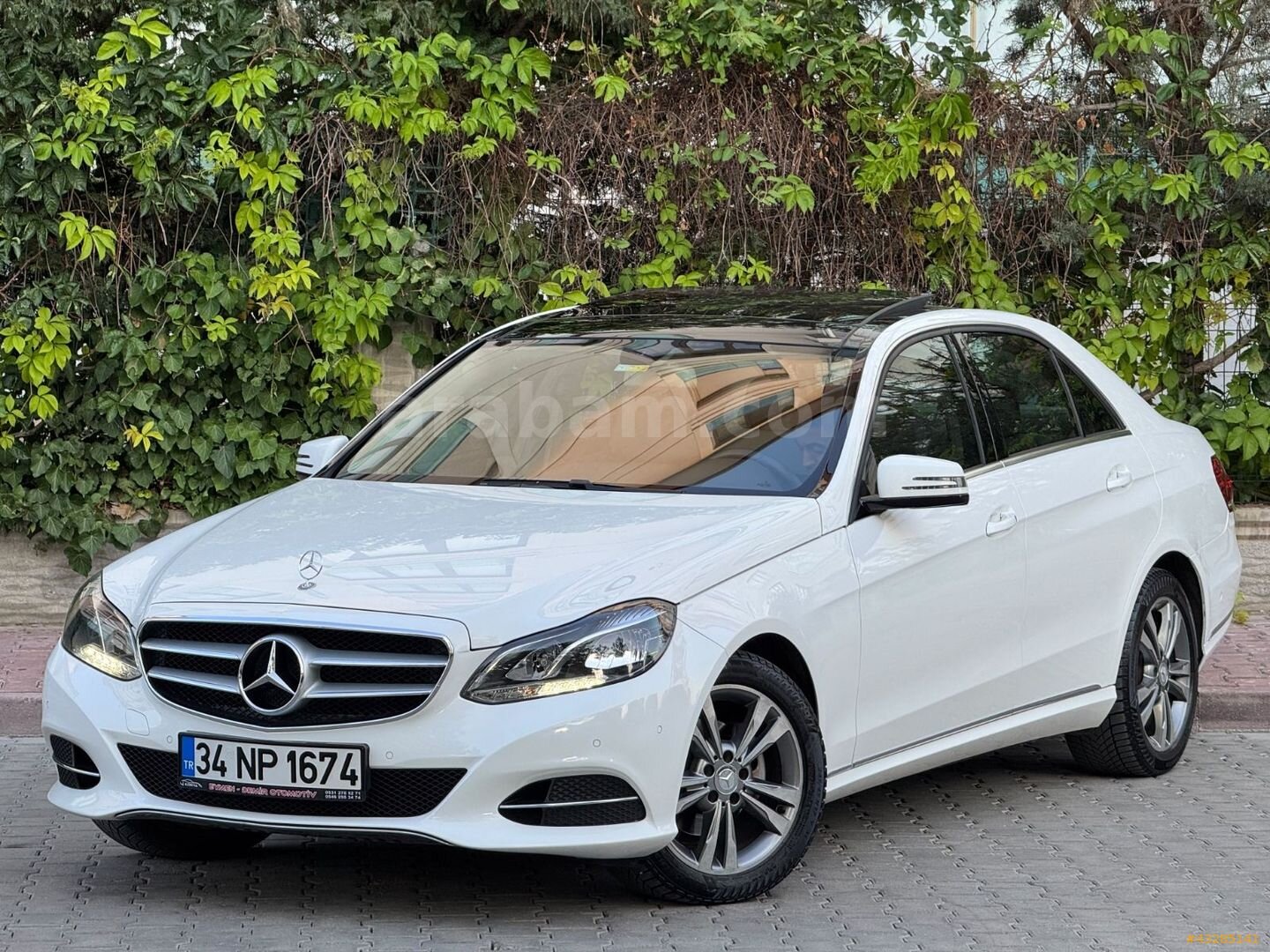 EYMEN DEMİR OTOMOTİV'DEN 2015 E-180 EMSALSİZ TEMİZLİKTE BOYASIZ. 1