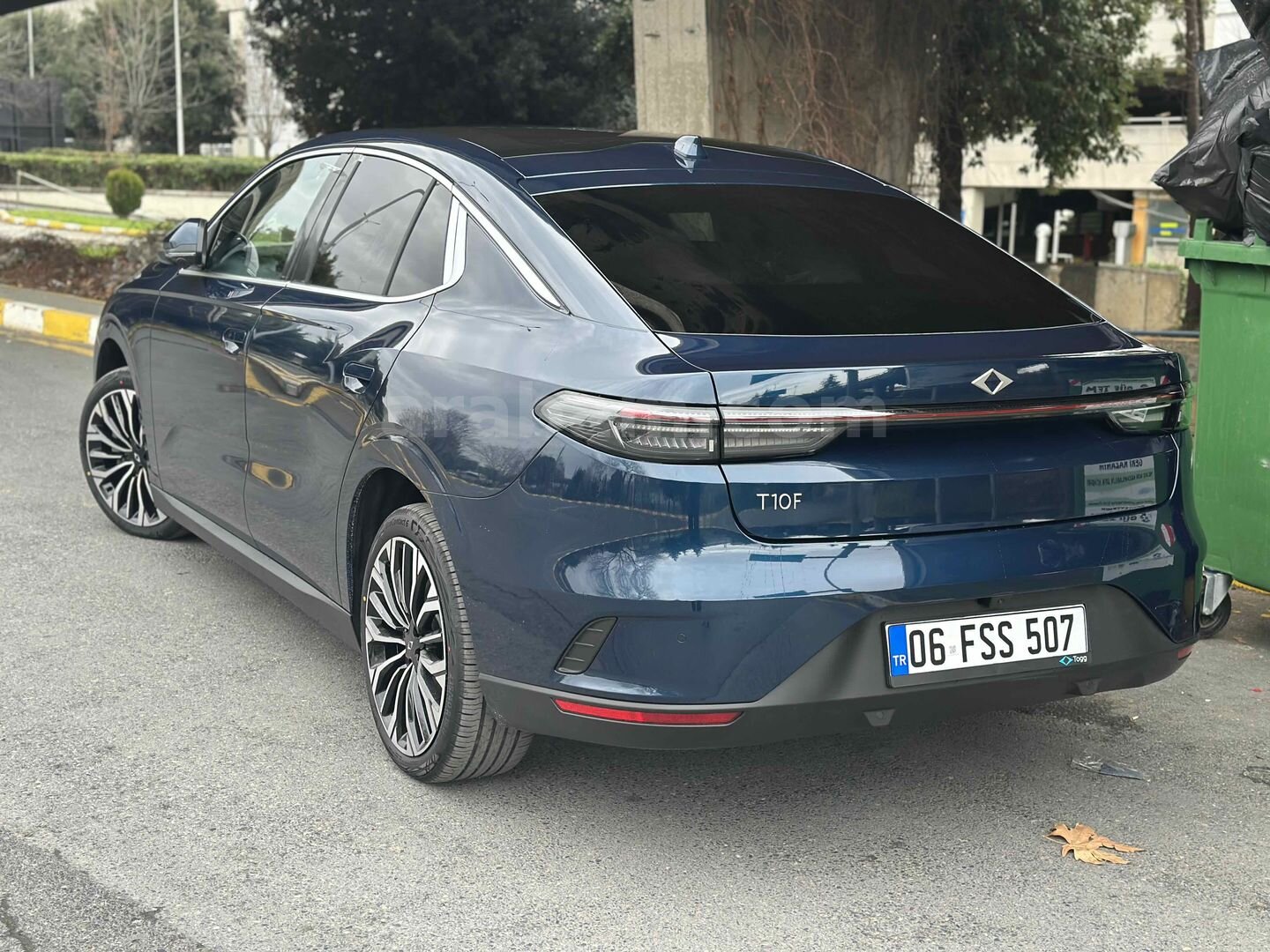 Sahibinden TOGG T10F V2 Uzun Menzil 2026 Model Ankara 11.000 km Lacivert 3