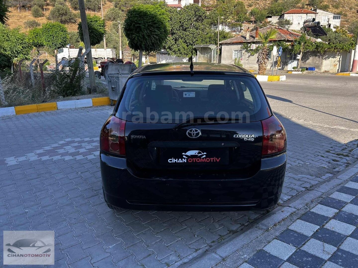 Galeriden Toyota Corolla 1.4 D-4D Terra 2006 Model Balıkesir 415.000 km Siyah 2