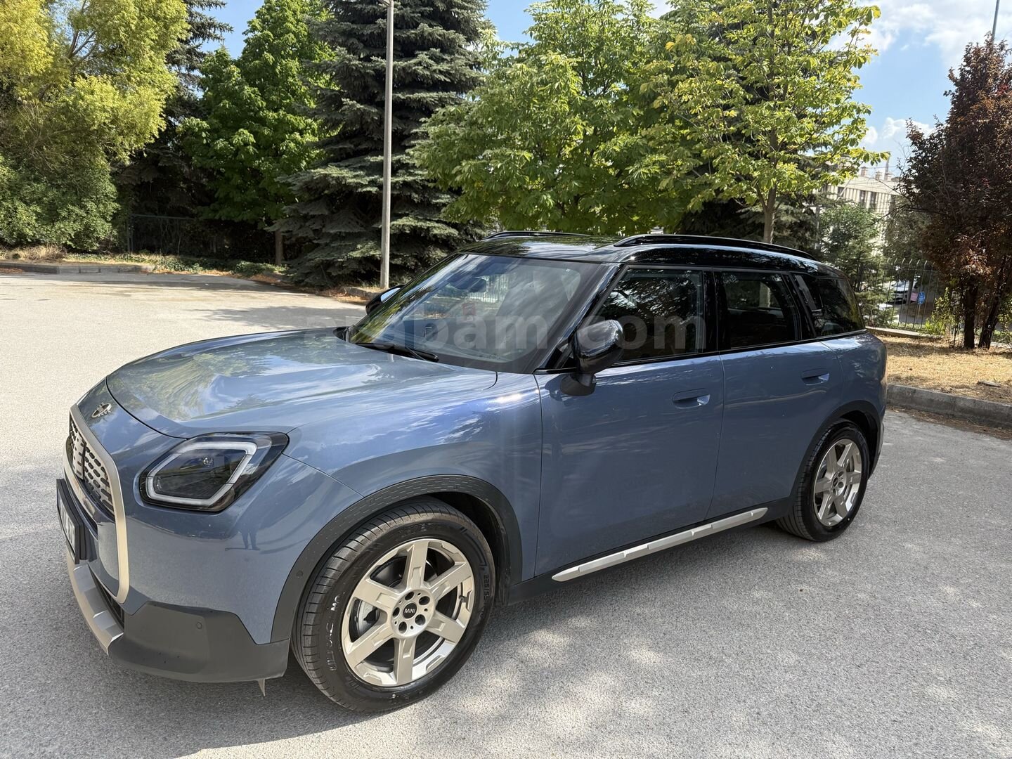 Sıfır Ayarında Mini Countryman E 1