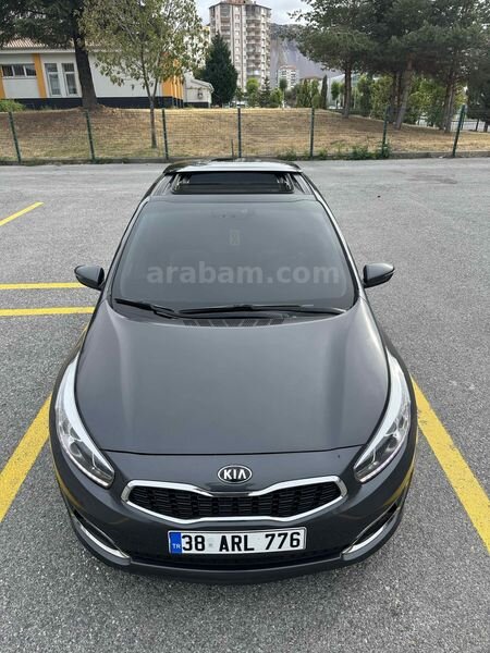 Galeriden Kia Ceed 1.6 CRDi Concept Plus 2015 Model Kayseri