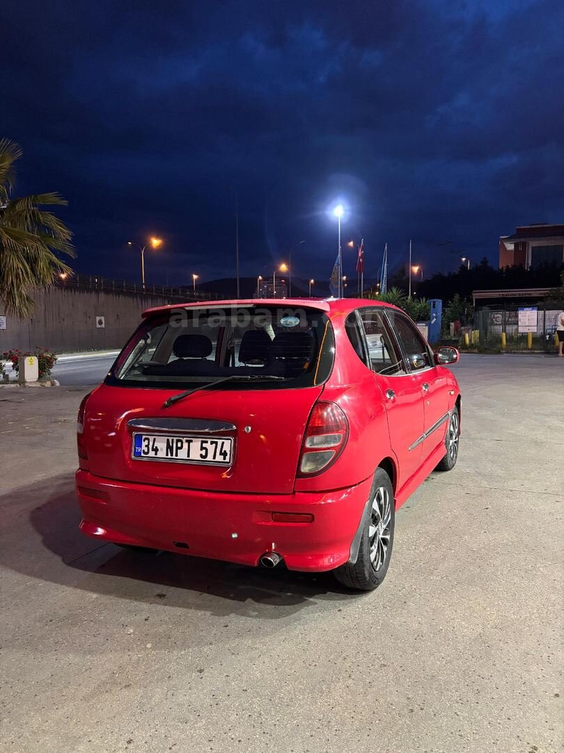 Sahibinden Daihatsu Sirion 1.3 2003 Model İstanbul 242.000 km Kırmızı 5
