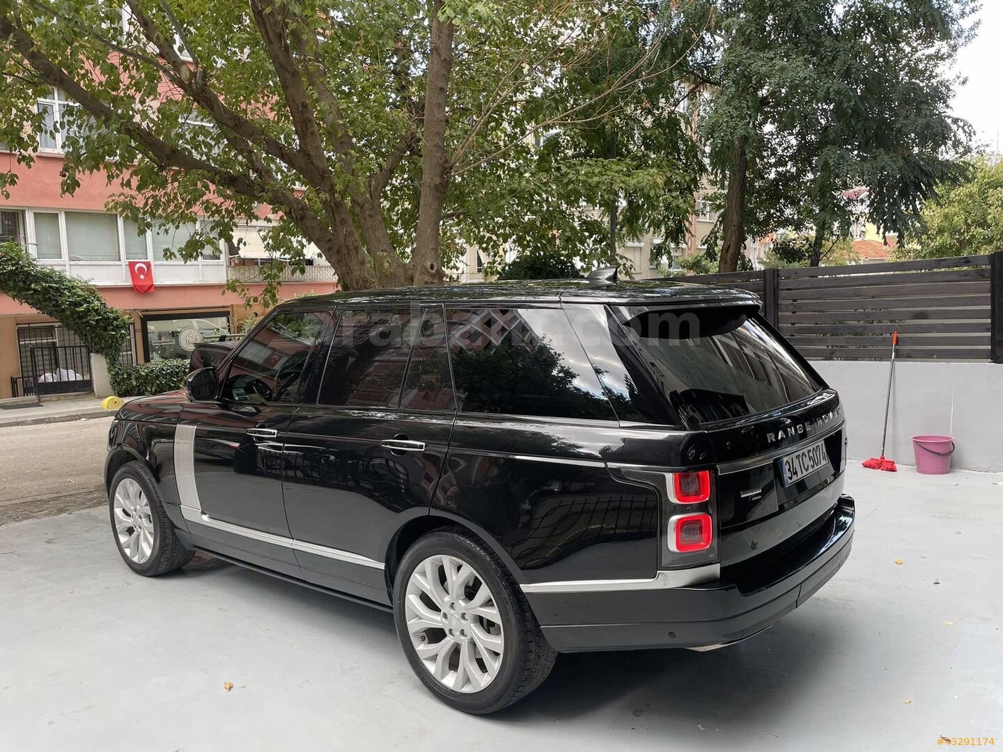 HÜR GARAGE RANGE ROVER VOUGE 2.0 PHEV AUTOBİOGRAPHY BAYİ HATASIZ 6