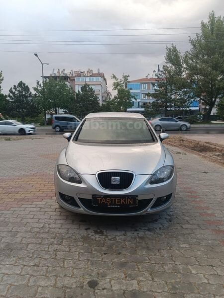 ORJİNAL TERTEMİZ BAKİMLİSeat Leon 1.6 Stylance 2006 Model Konya