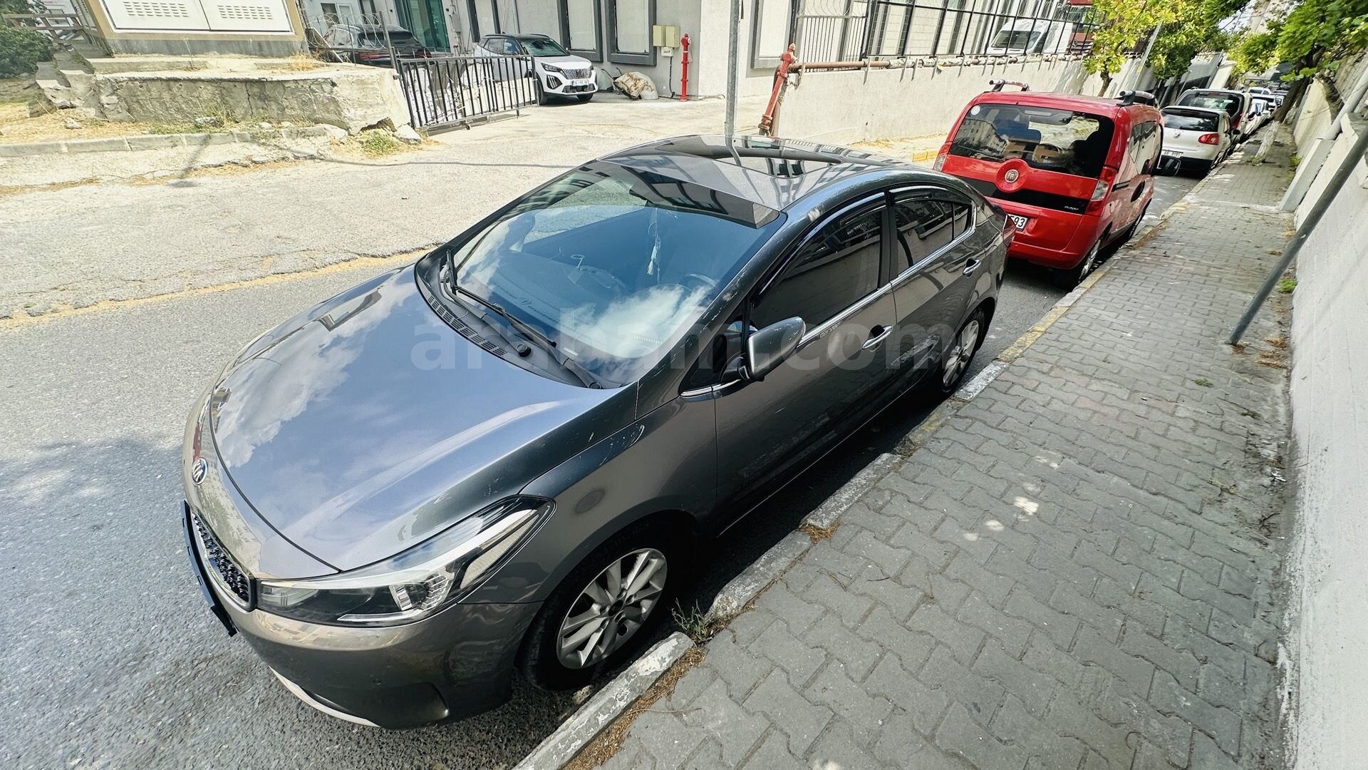 Sahibinden Kia Cerato 1.6 CRDi Concept Plus 2016 Model İstanbul 137.000 km Füme 6