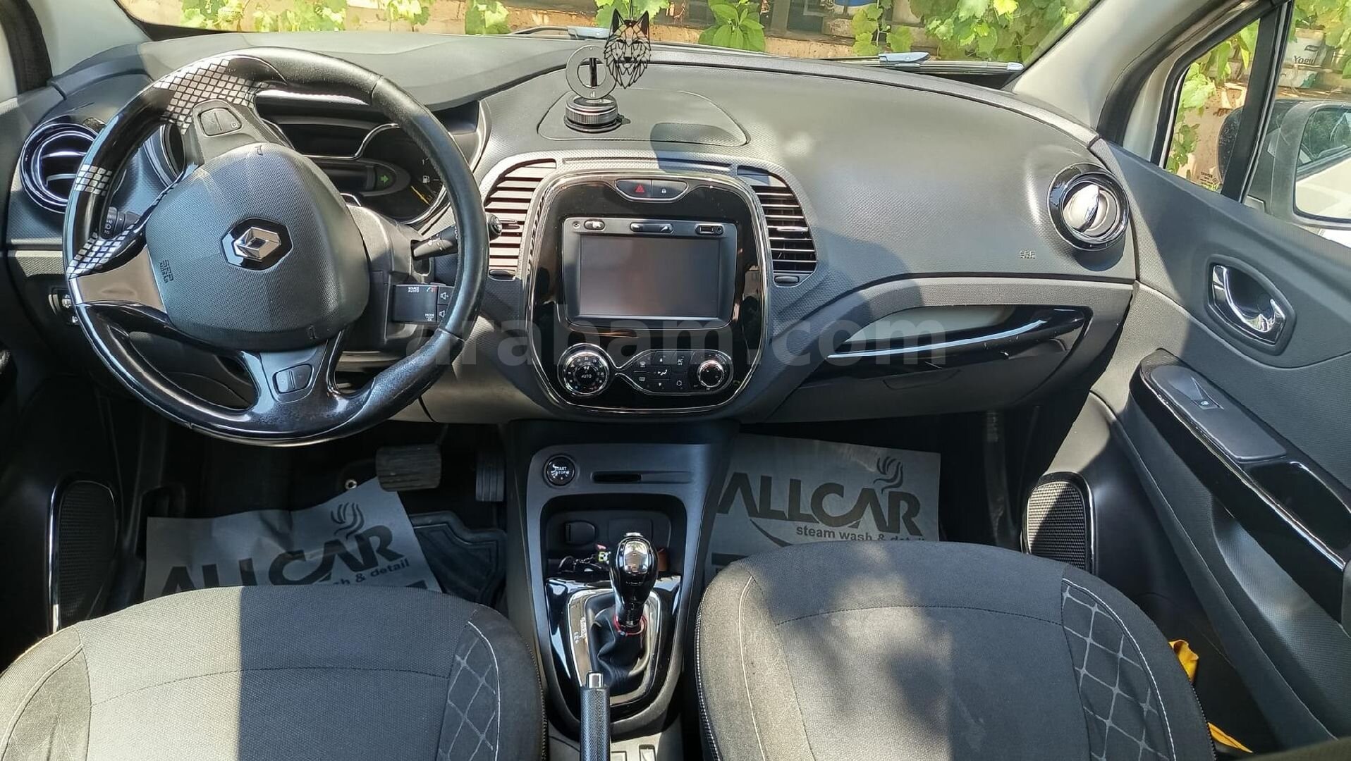 Sahibinden Renault Captur 1.2 TCe Icon 2013 Model Acil 6