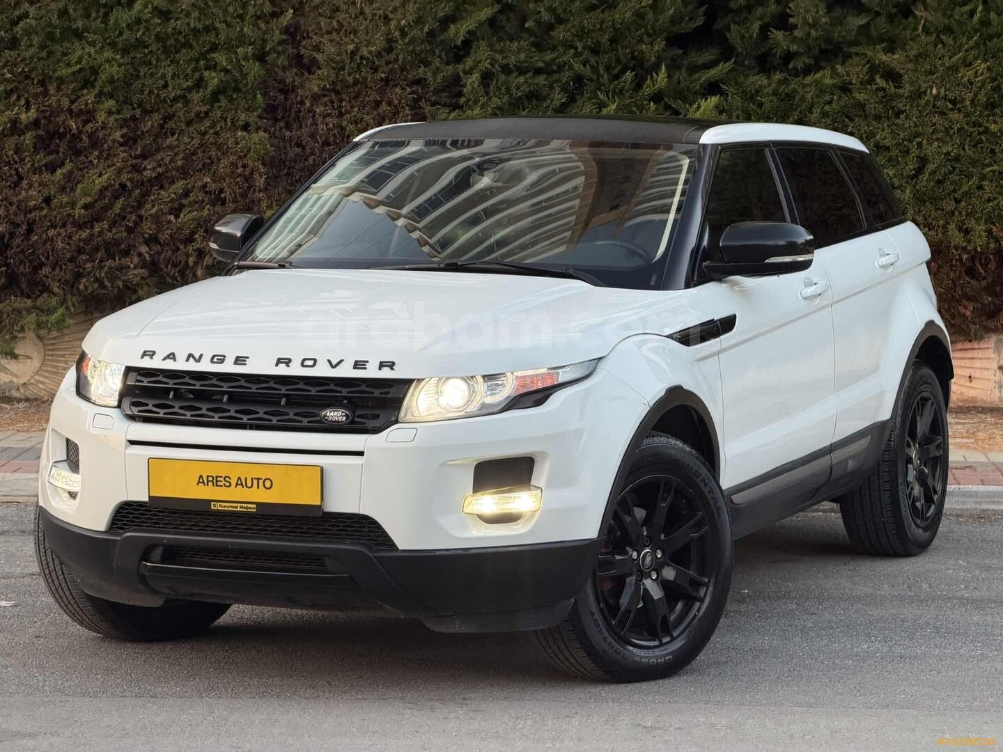 RANGE ROVER 2.0 Si4 | Cam Tavanlı | Düşük Km 2